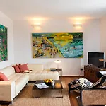 Spacious 3Br Seaview Apt Near Old Town & Beach Апартаменты