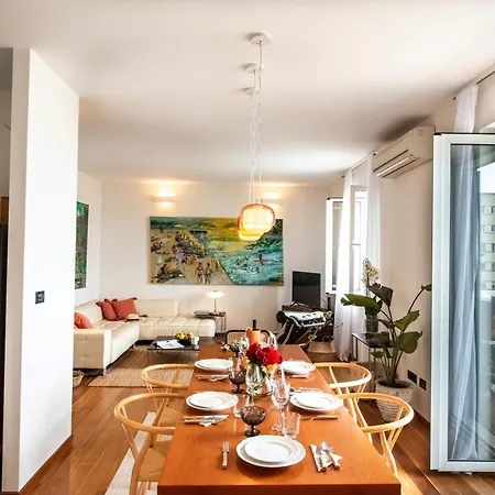 Spacious 3Br Seaview Apt Near Old Town & Beach Сплит