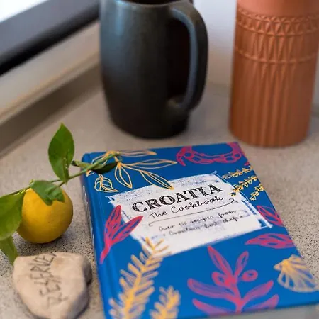 Διαμέρισμα Airy Seafront 1920s Σπλιτ