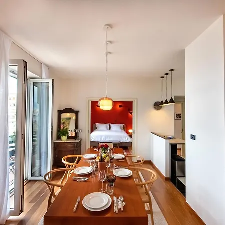 아파트 Airy Seafront 1920s *