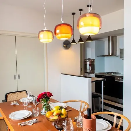 아파트 Airy Seafront 1920s *